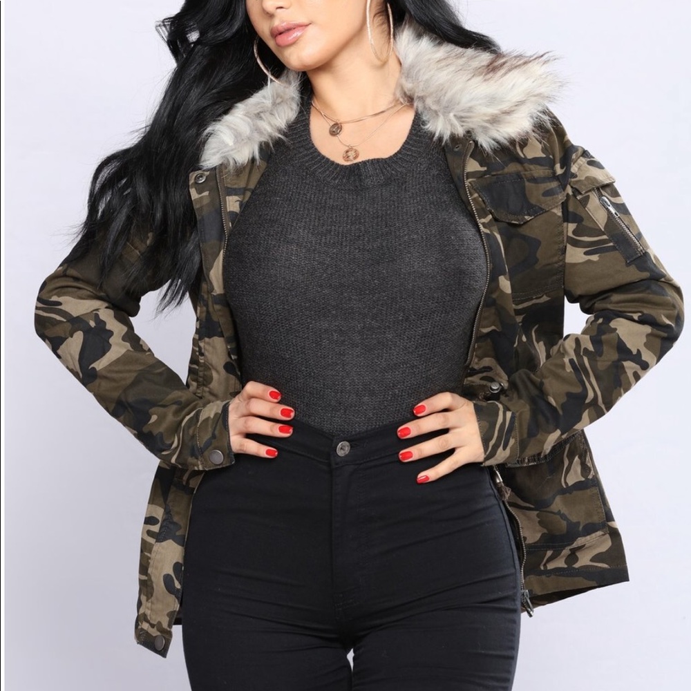 Camo zip up jacket